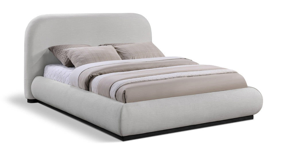 Meridian Furniture - Vaughn Grey King Bed - B1214Grey-K veiw 1