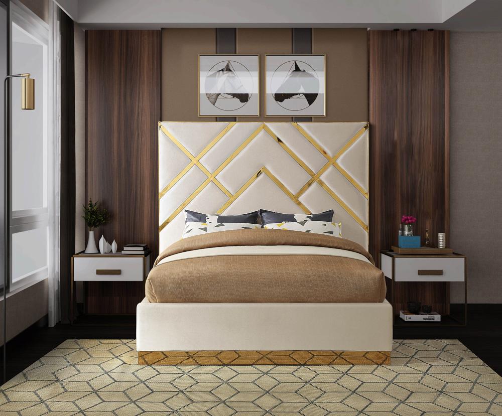 Meridian Furniture - Vector Cream Velvet Queen Bed - VectorCream-Q veiw 4