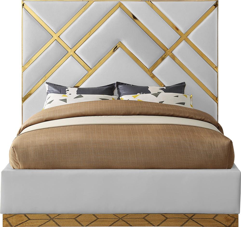 Meridian Furniture - Vector White Vegan Leather King Bed - VectorWhite-K veiw 3