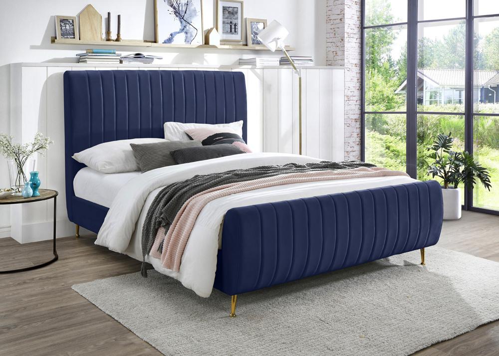 Meridian Furniture - Zara Navy Velvet King Bed - ZaraNavy-K veiw 2
