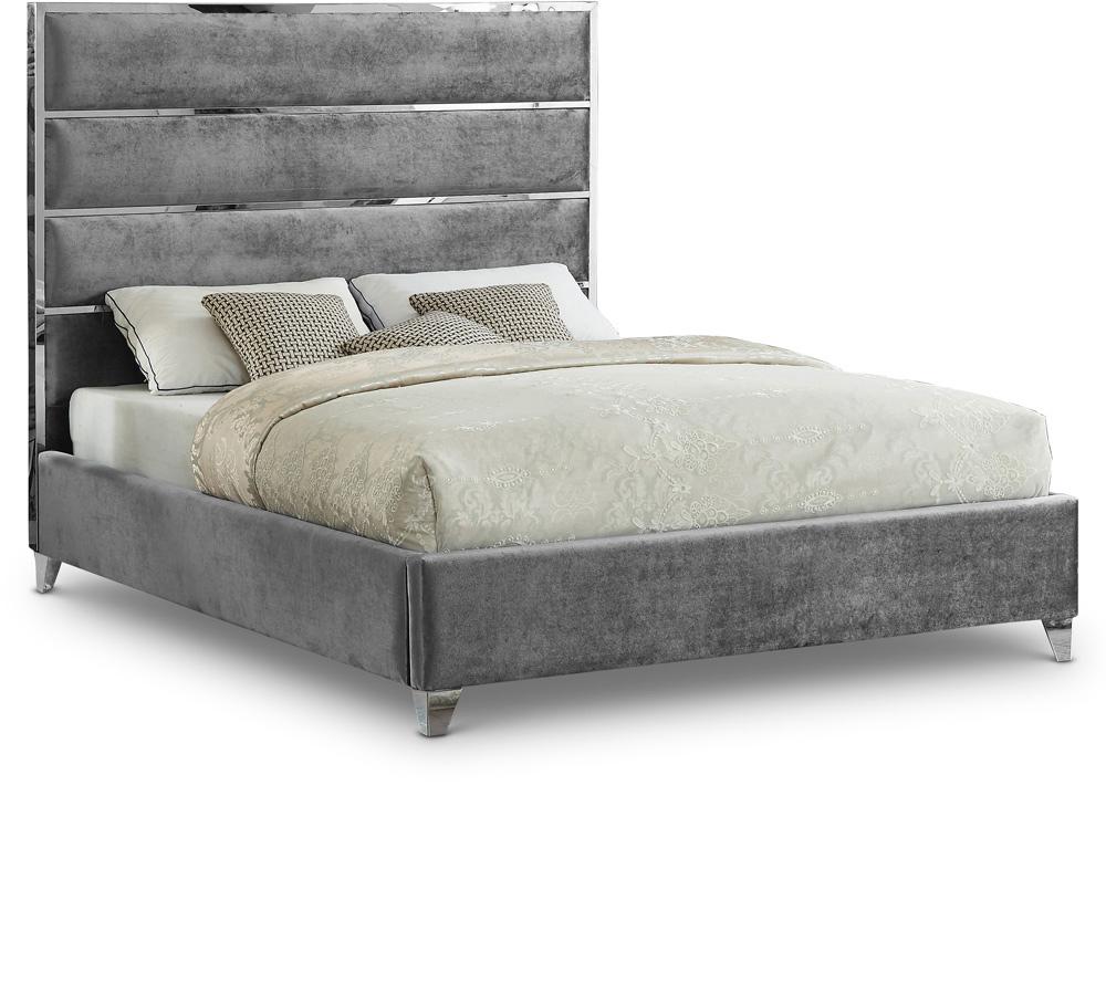 Meridian Furniture - Zuma Grey Velvet Full Bed - ZumaGrey-F veiw 1