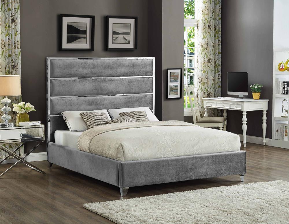 Meridian Furniture - Zuma Grey Velvet King Bed - ZumaGrey-K veiw 2