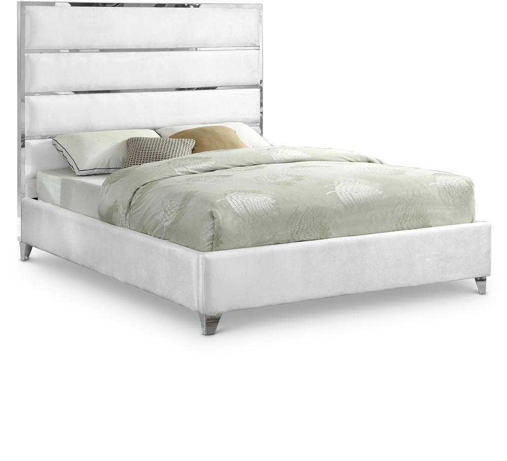 Meridian Furniture - Zuma White Velvet Queen Bed - ZumaWhite-Q veiw 1