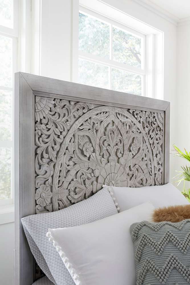 Modus Furniture - Boho Chic King-Size Bed in Washed White - 1JQ9H7 veiw 4