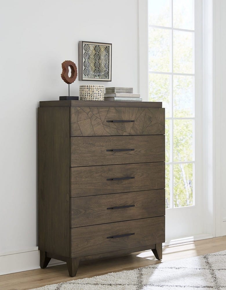 Modus Furniture - Broderick Five-Drawer Chest  in Wild Oats Brown (2024) - EQY684A view 4
