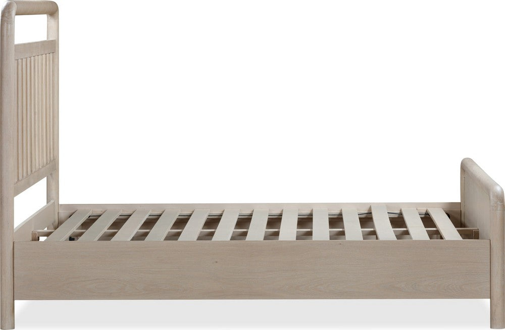 Modus Furniture - Camden Queen-size Shiplap Oak Wood Platform Bed in Chai - QATKH5 view 6