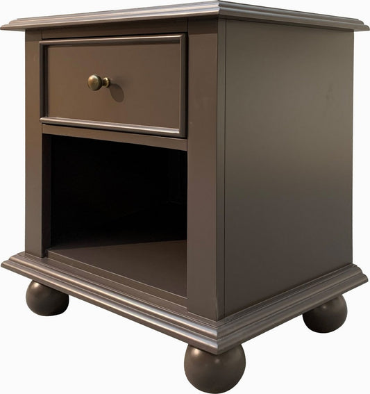 Modus Furniture - Kellie 1-Dwr NS - Bourbon - YY5J81 view 1
