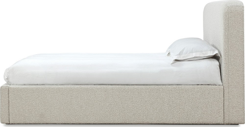 Modus Furniture - Off-White King-size Upholstered Platform Bed in Ricotta Boucle - MQMYH7 view 3
