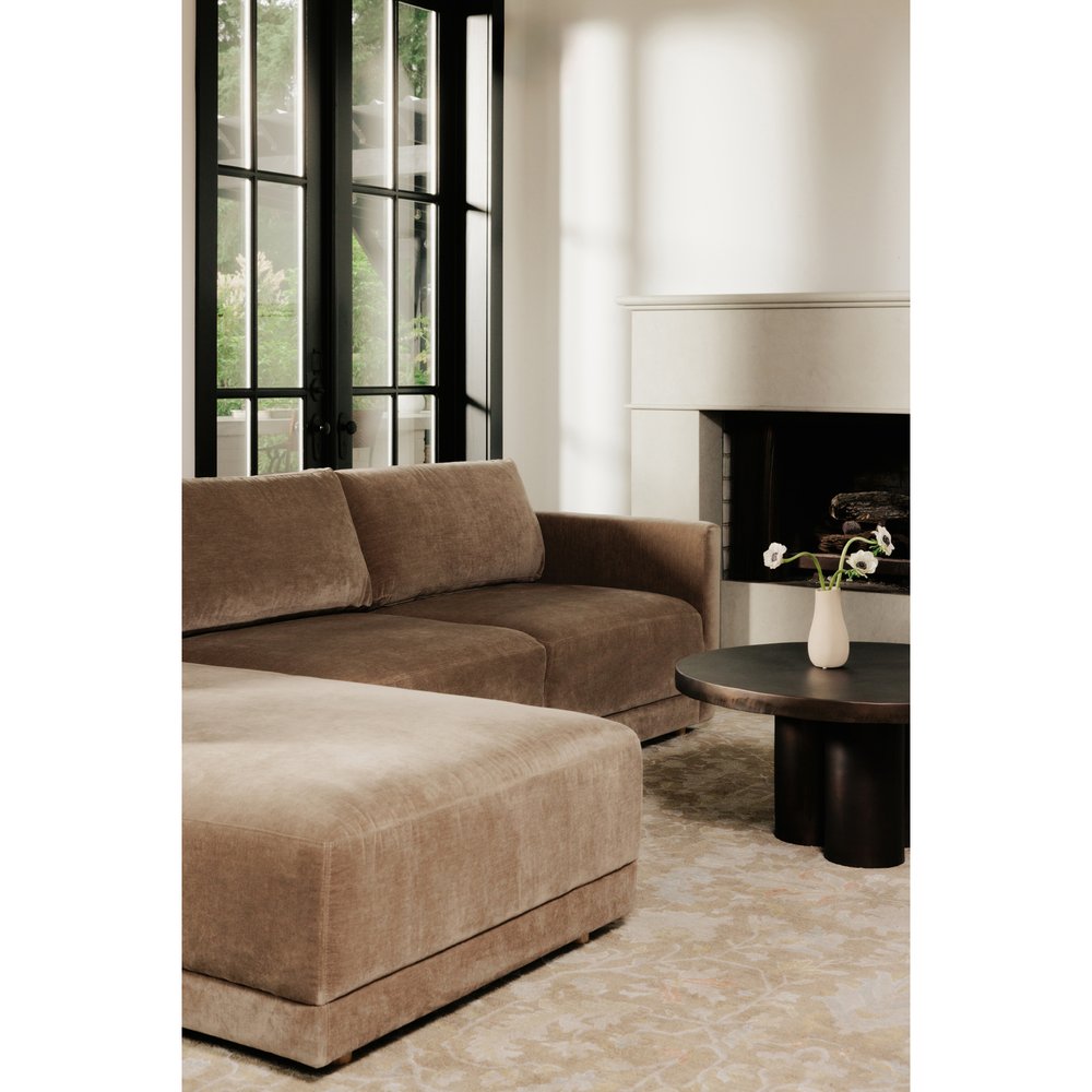 Moes Home - Bryn Sectional Right Camel - JM-1027-21-R-0 view 14