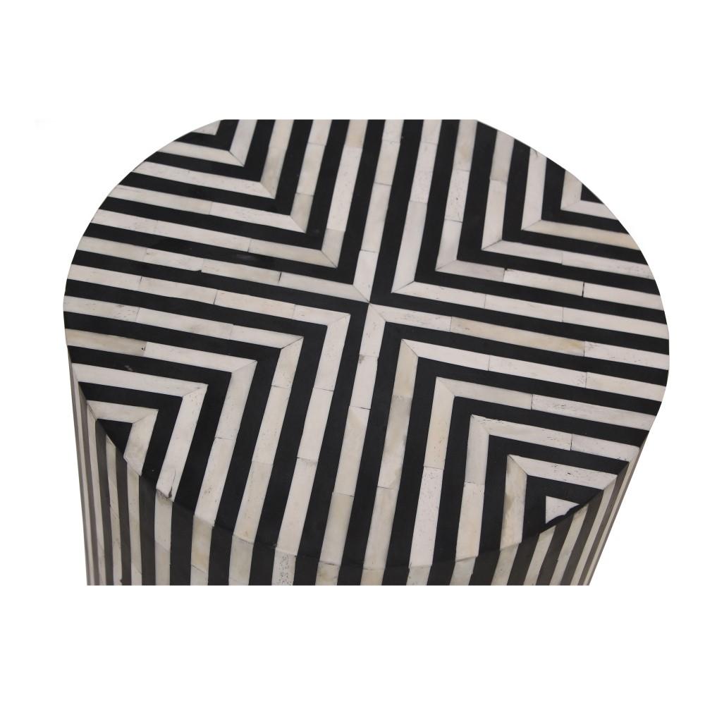 Moes Home - Chameau Side Table - GZ-1126-02 veiw 3