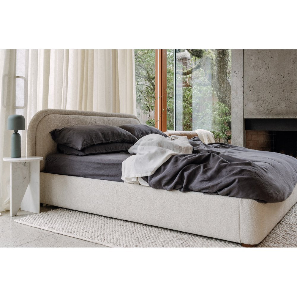 Moes Home - Grace Accent Table White Marble - PJ-1021-18 view 10