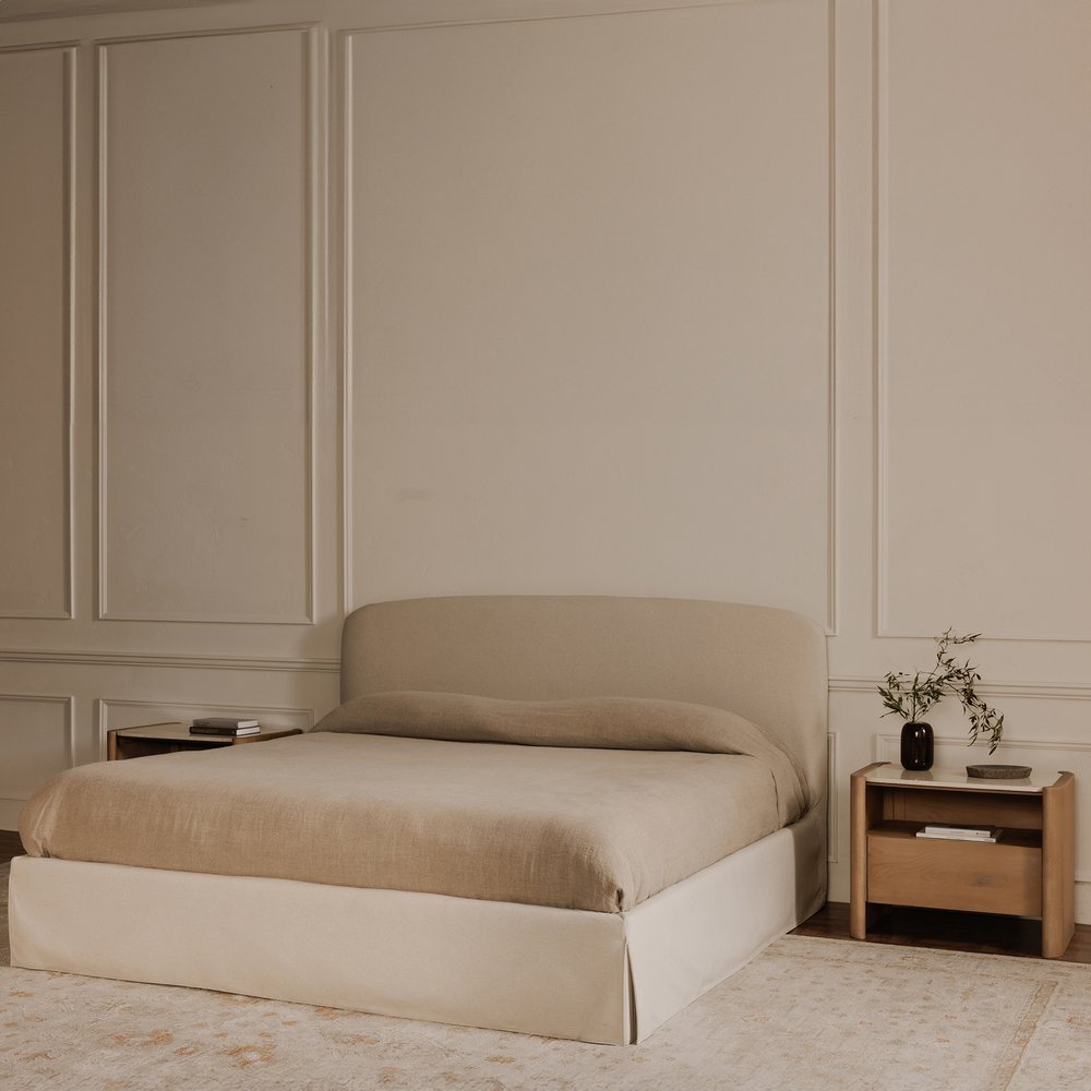 Moes Home - Joan King Storage Bed Cream - RN-1151-05-0 view 12