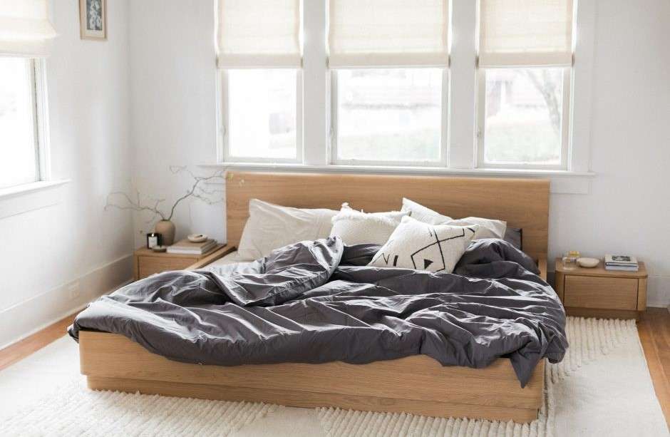 Moes Home - Round Off Nightstand in Light Oak - YR-1001-21 veiw 6