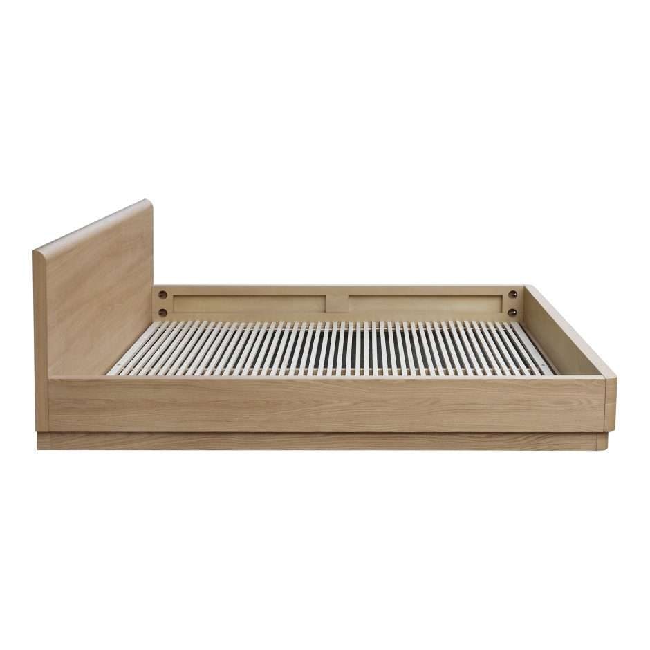 Moes Home  -  Round Off Queen Bed in Light Oak  - YR-1005-21-0 veiw 3