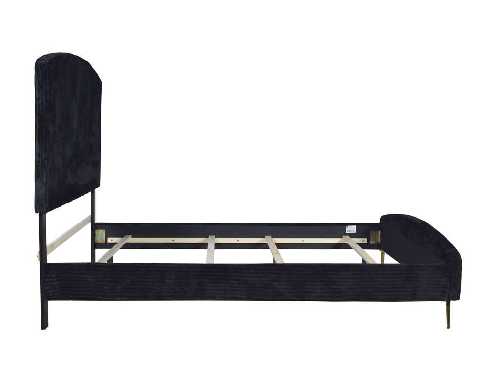 New Classic Furniture - Kailani Black  - 5/0 Queen Bed - 00-4378K-300 veiw 4