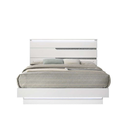 New Classic Furniture - Paradox White  - 6/6 Ek Bed - 00-B69-100 veiw 3
