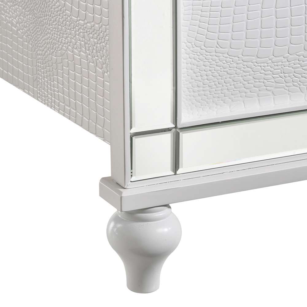 New Classic Furniture - Valentino 6/0 Wk Bed - White - 02-9698W-200 veiw 6