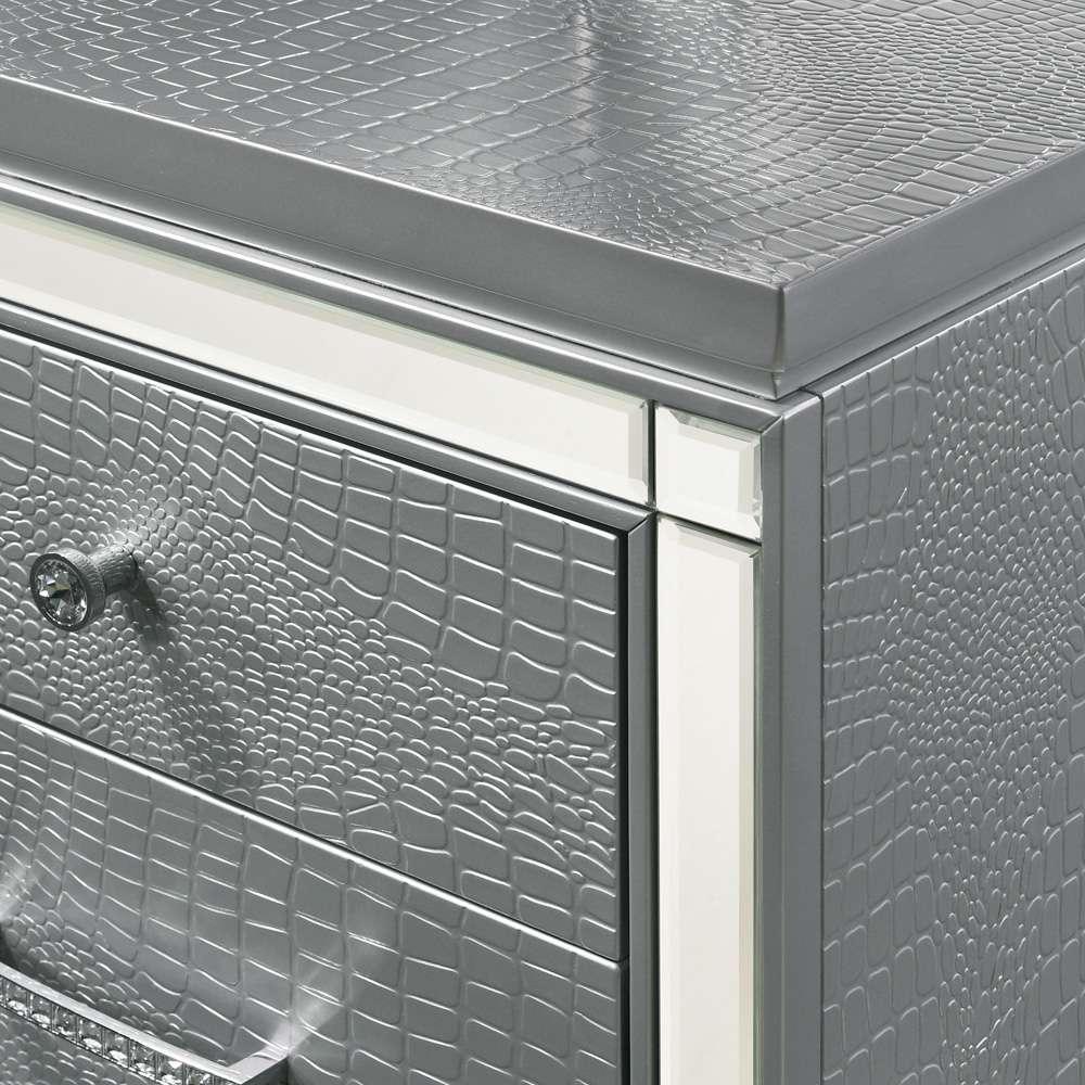 New Classic Furniture - Valentino Vanity Table-Silver - BA9698S-090 veiw 2