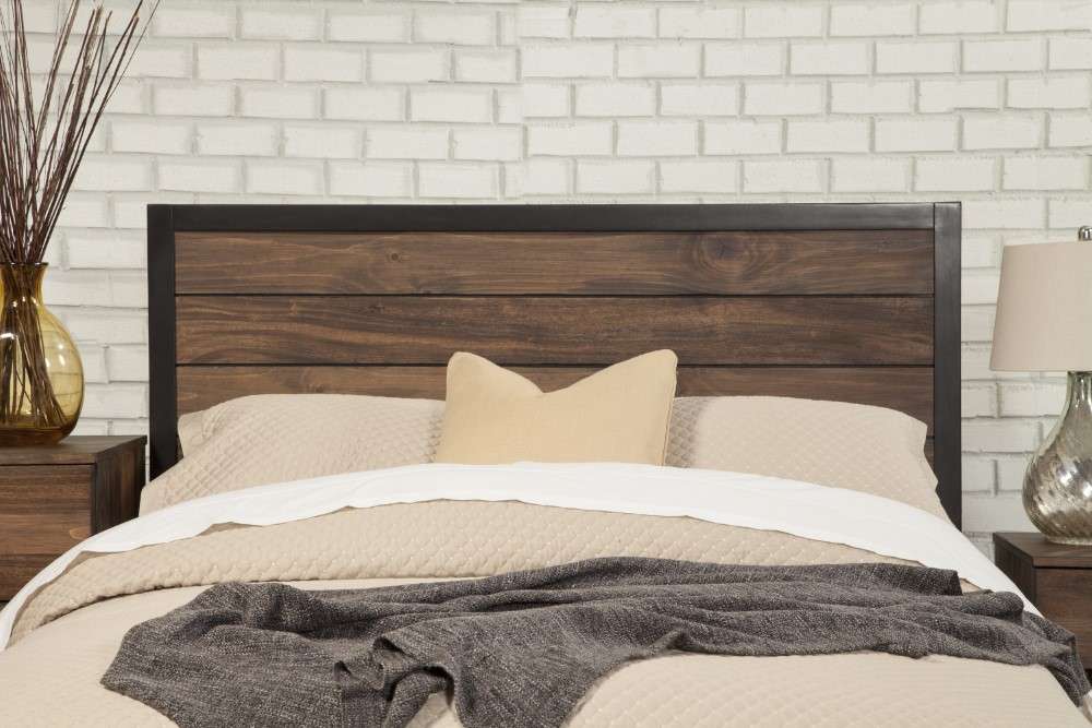 Origins by Alpine - Weston Queen Bed in Pine - 3500-01Q veiw 5