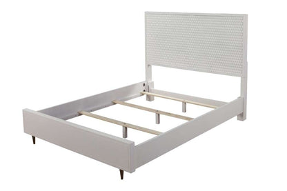 Origins by Alpine - White Pearl Queen Panel Bed in White - 6400-01Q veiw 3