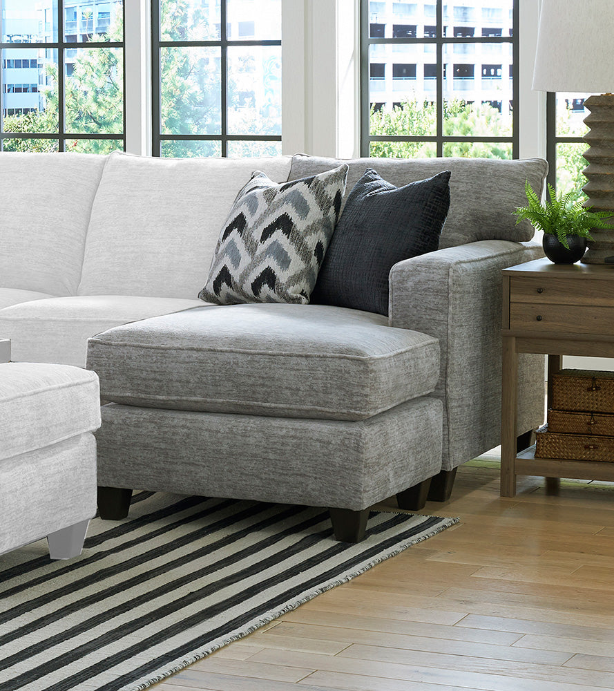 Peak Living - 450 Galactic Light Grey RSF Chaise in Grey - 45013-1614 view 1