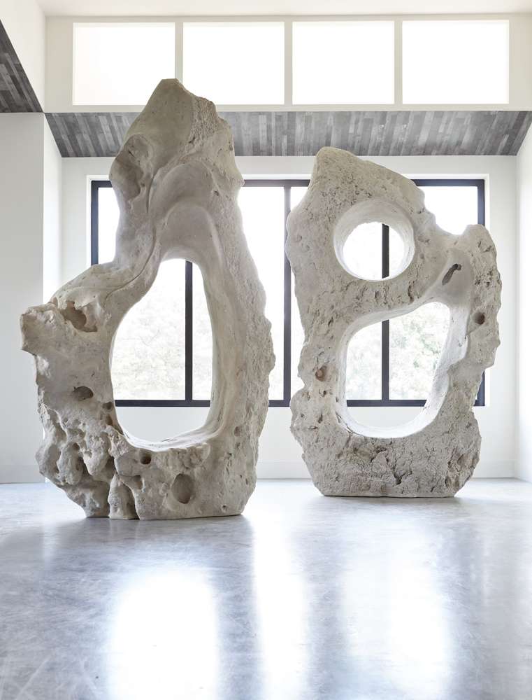 Phillips Collection - Colossal Cast Stone Sculpture, Single Hole, Roman Stone - PH87998 veiw 5