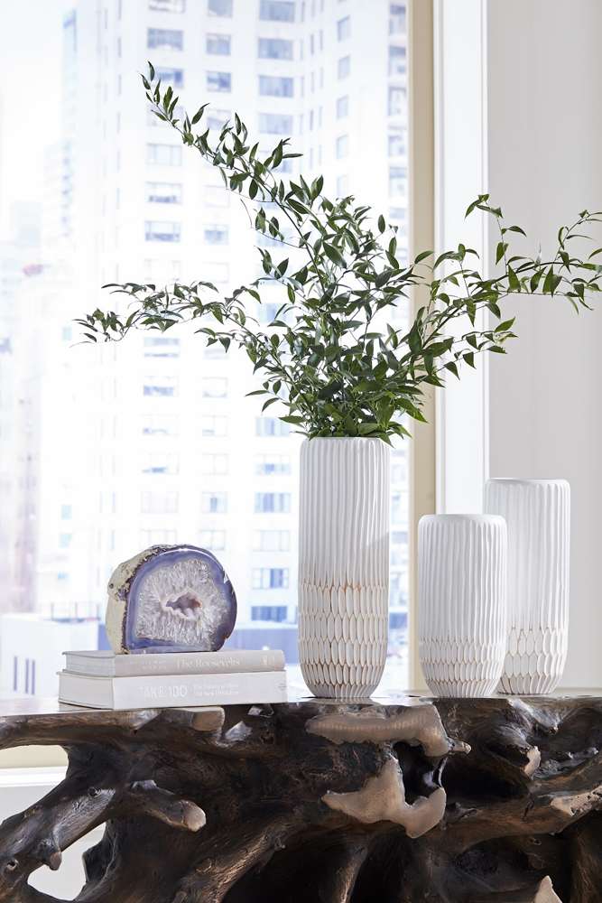 Phillips Collection - Lacuna Vase, Medium - TH107097 veiw 4