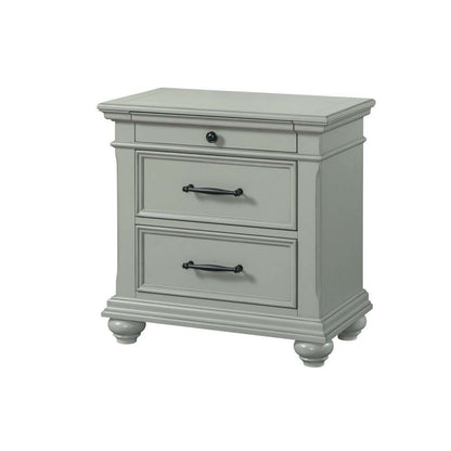 Picket House Furnishings - Brooks 3-Drawer Nightstand with USB Ports in Grey - SR300NS veiw 1
