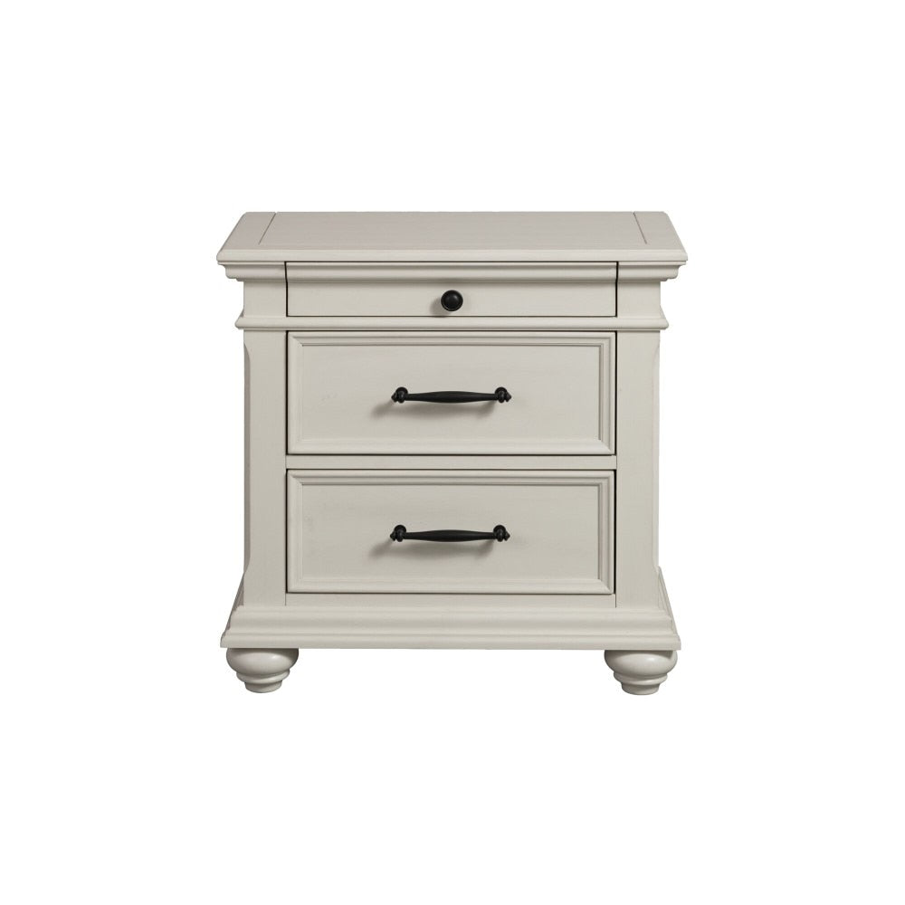 Picket House Furnishings - Brooks 3-Drawer Nightstand with USB Ports in White - SR600NS veiw 2