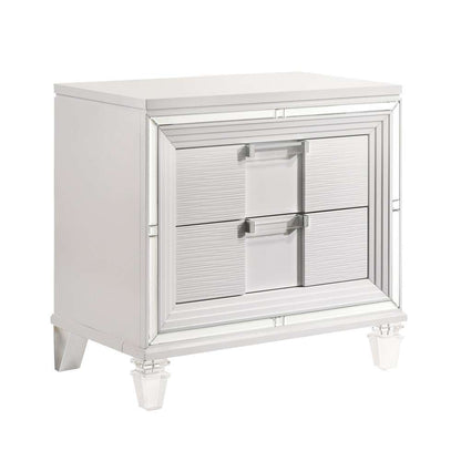 Picket House Furnishings - Charlotte 2-Drawer Nightstand w/ USB in White - TN700NS veiw 1