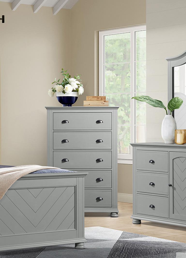 Picket House Furnishings -  Conaughey 5-Drawer Chest in Grey - B-9340-3-CH veiw 3