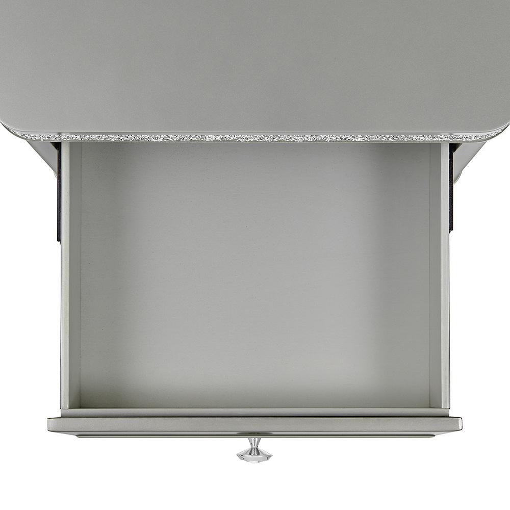 Picket House Furnishings - Lavigne Chairside Table with Power/USB in Silver - T-4900-15-CST veiw 4