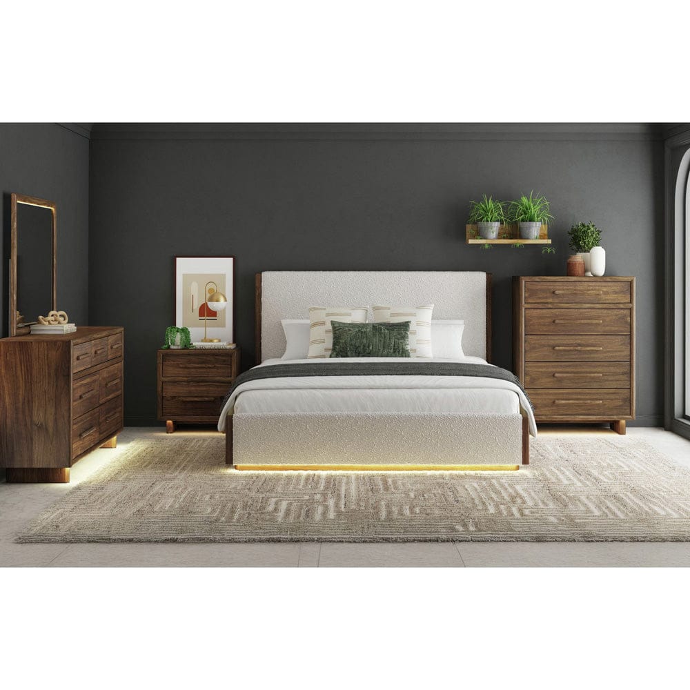 Picket House Furnishings -  Perth Queen UPH 5PC Bedroom Set with Boucle Beige and LED in Brown - B-16760-5-QUB-5PC view 7