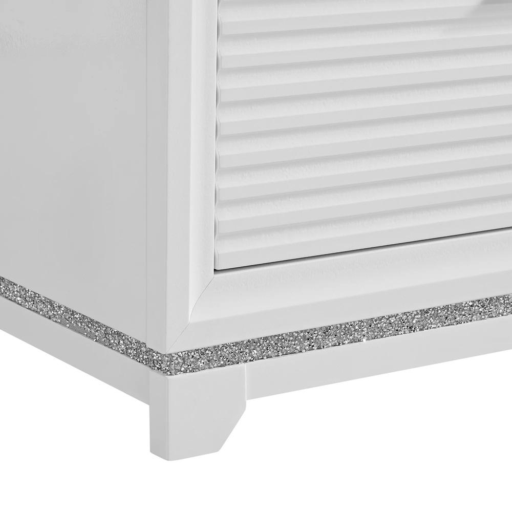 Picket House Furnishings - Xena Dresser and Mirror Set in White - B-14260-7-DRMR veiw 3