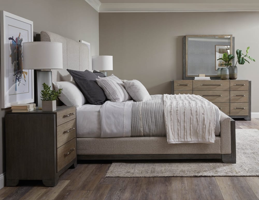 Pulaski - Anderson Park Moose Trail And Frontier Brown California King Upholstered Bed - P402-BR-K5 view 5