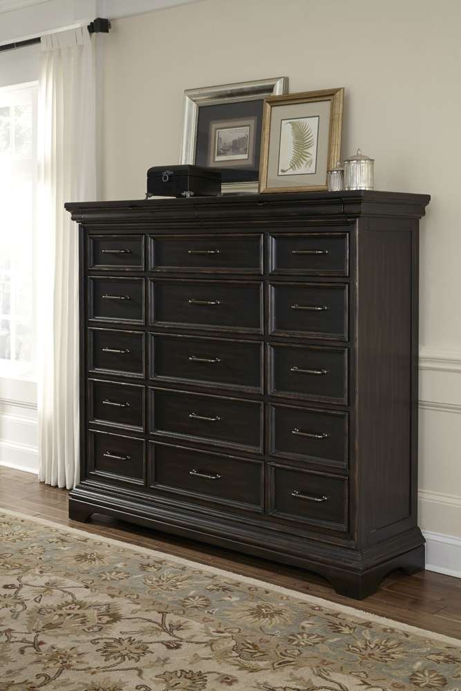 Pulaski - Caldwell 17 Drawer Master Chest - P012127 veiw 5