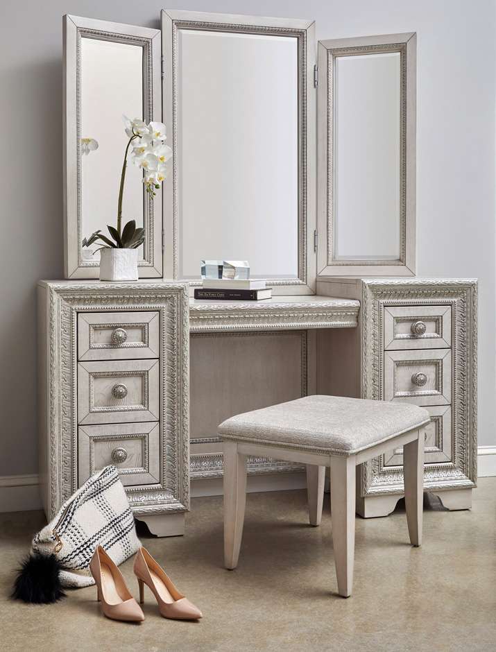 Pulaski - Camila Vanity Stool - P269136 veiw 4