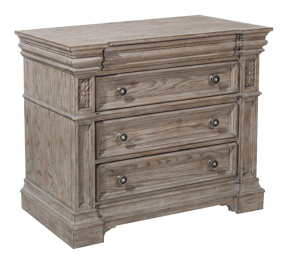 Pulaski - Kingsbury French Gray 4 Drawer Bachelor Chest - P167123 view 2
