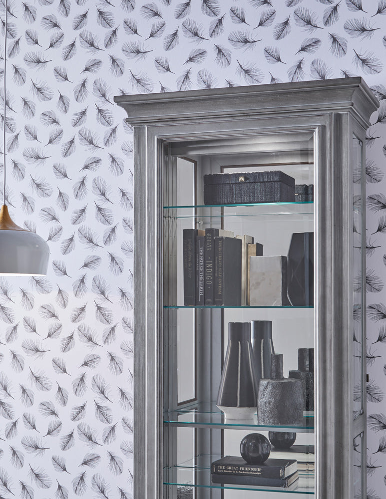 Pulaski - Side Entry Accent Curio - P021792 view 7