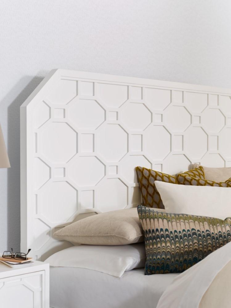 Rachael Ray - Chelsea Complete King Panel Bed - 9781-4106K veiw 3