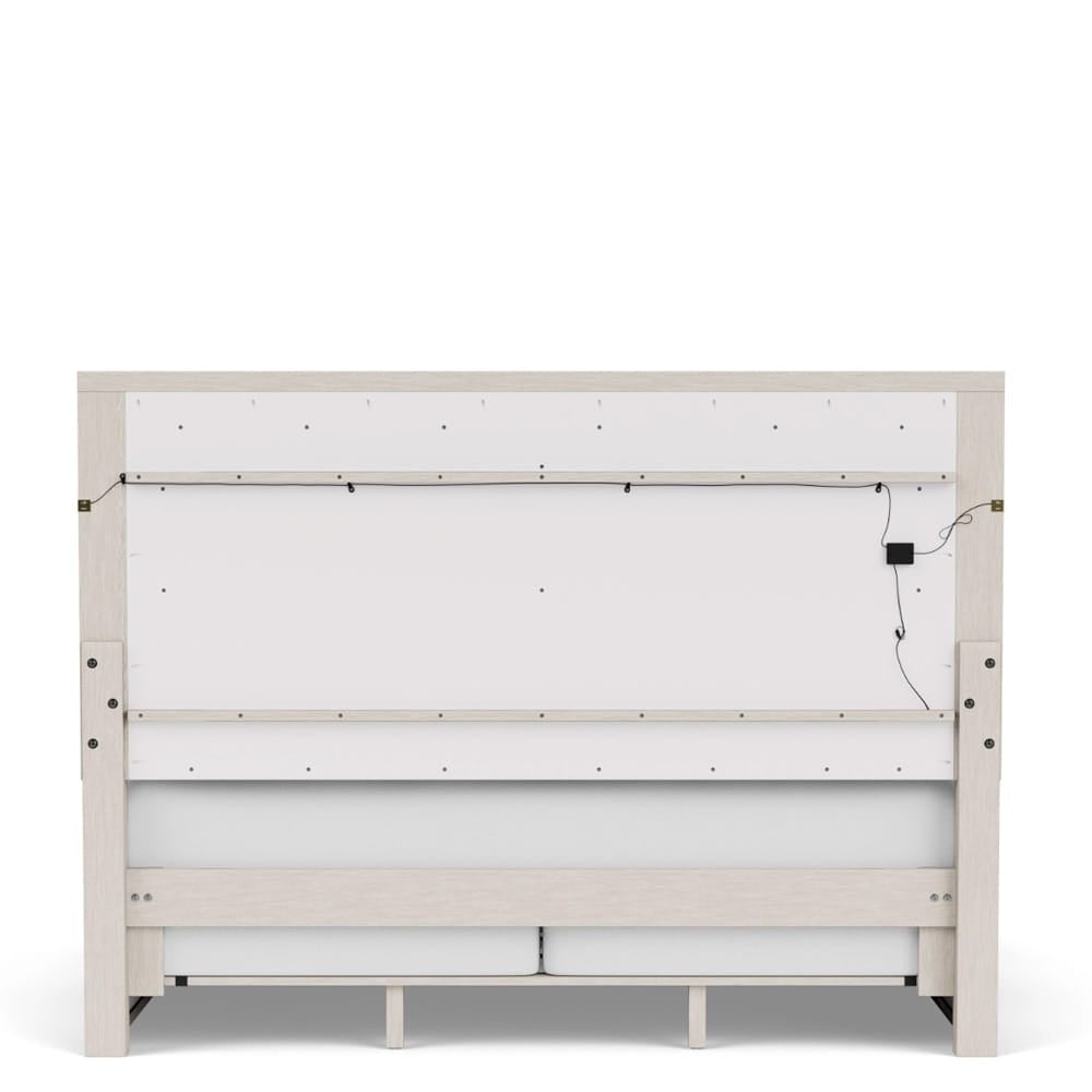Riverside Furniture - Alexis - Queen Uph Panel Bed - Latte Essence view 5