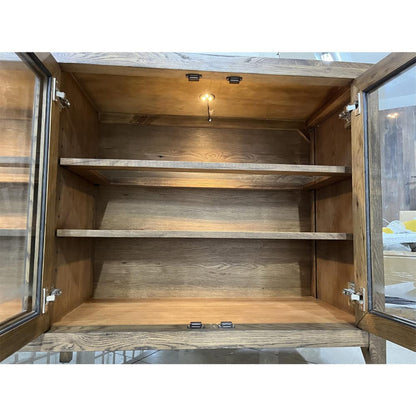 Riverside Furniture - Halbrooke - Server - Nutmeg Oak - 51856 view 7