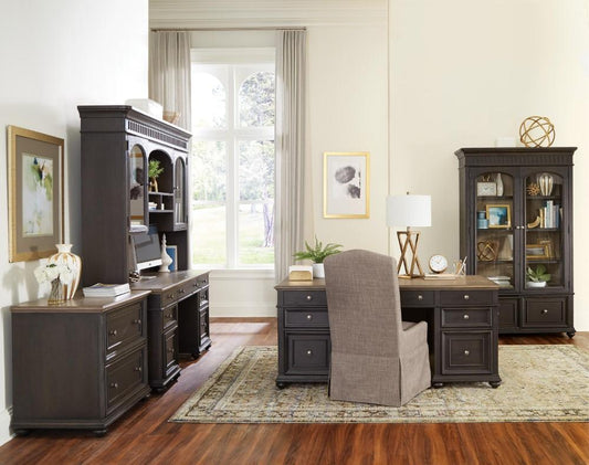 Riverside Furniture - Regency Executive Desk - 64330 veiw 2