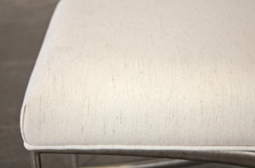 Riverside Furniture - Sophie Upholstered Bed Bench - 50362 veiw 4