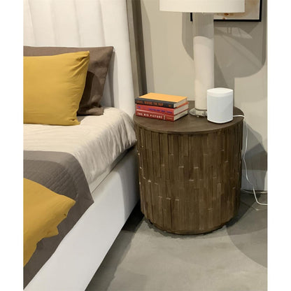 Riverside Furniture - Viewpoint - Round End Table - Wildwood - 67209 view 4