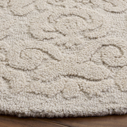 Safavieh - Blossom 413A Ivory - 5" X 8" - BLM413A-5 view 3