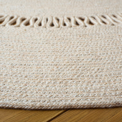 Safavieh - Braided 554B Beige - 4" X 4" - BRD554B-4R view 3