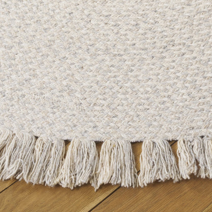 Safavieh - Braided 563G Silver Beige - 5" X 5" - BRD563G-5R view 3