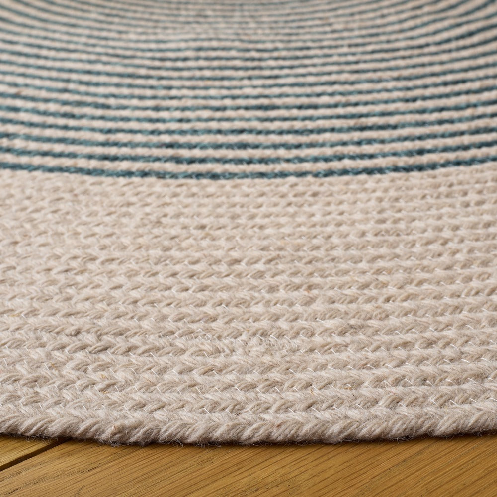 Safavieh - Braided 568N Ivory Navy - 6" X 6" - BRD568N-6R view 3