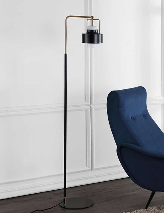 Safavieh - Brendon Floor Lamp - Black - Brass - FLL4039A veiw 1